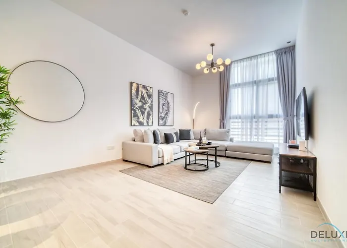 Opulent 1Br At Belgravia Tower Jvc By Deluxe Holiday Homes